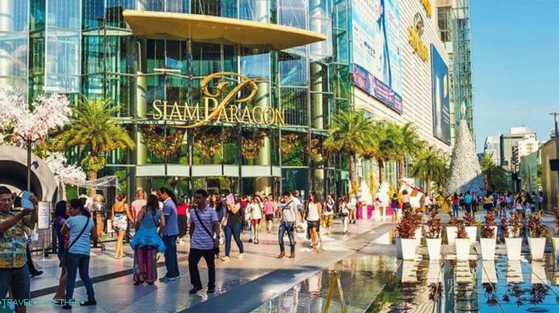 Nakupovalni center Siam Paragon v Bangkoku