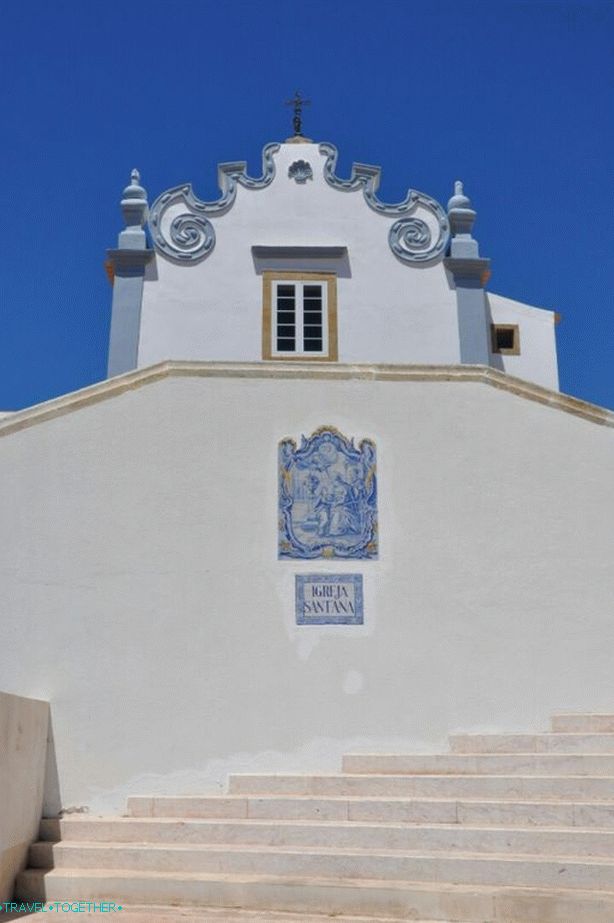 Cerkev Santa Ana