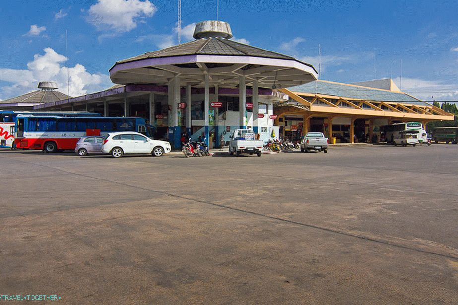 Avtobusni terminal Arcade - stara avtobusna postaja v Chiang Maiju