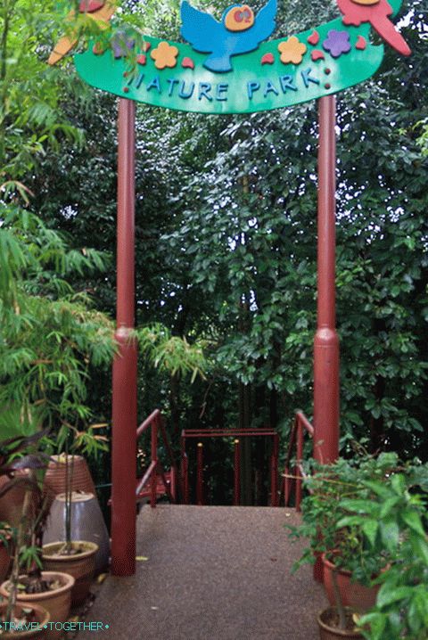 Vhod v park Bukit Nanas
