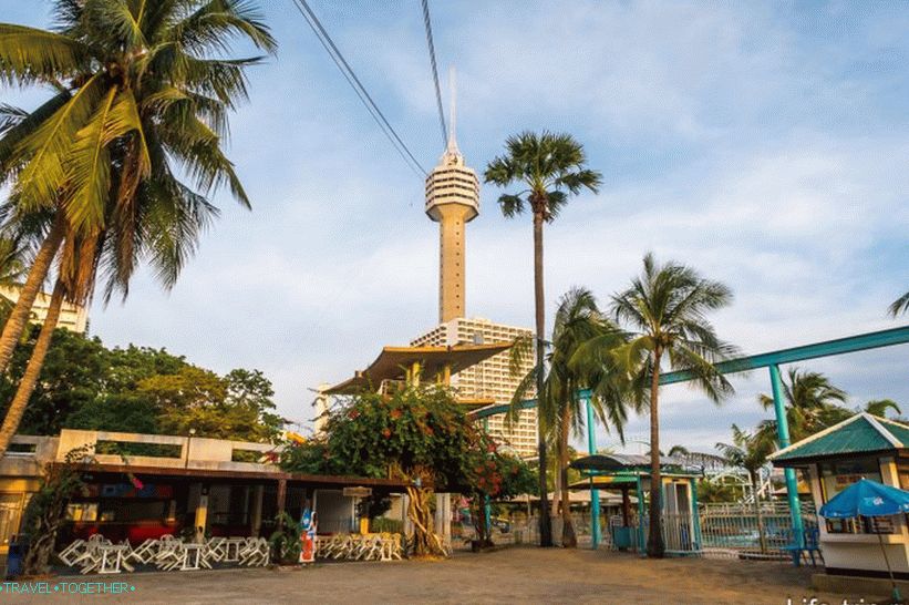 Pattaya Park Tower - razgledna točka in moj NE epski spust