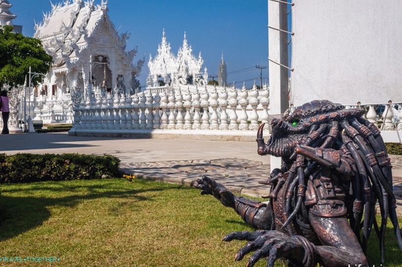 Tajski beli tempelj (Wat Rong Khun) - lepa pravljica v mesu
