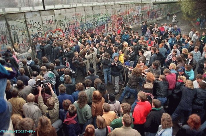 Padec berlinskega zidu