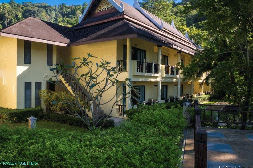 Bhumiyama Beach Resort - eden najboljših hotelov na Koh Changu in Lonely Beachu
