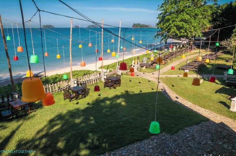 Pogled iz restavracije na plaži Lonely