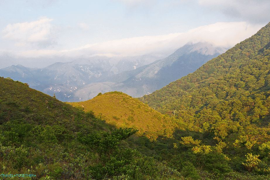 Vse okoli so gore - otok Lantau