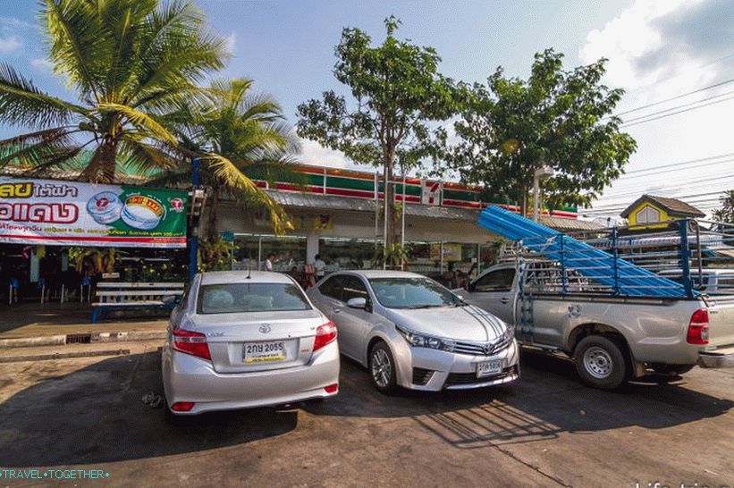 Na bencinskih servisih na Tajskem je vedno 7/11
