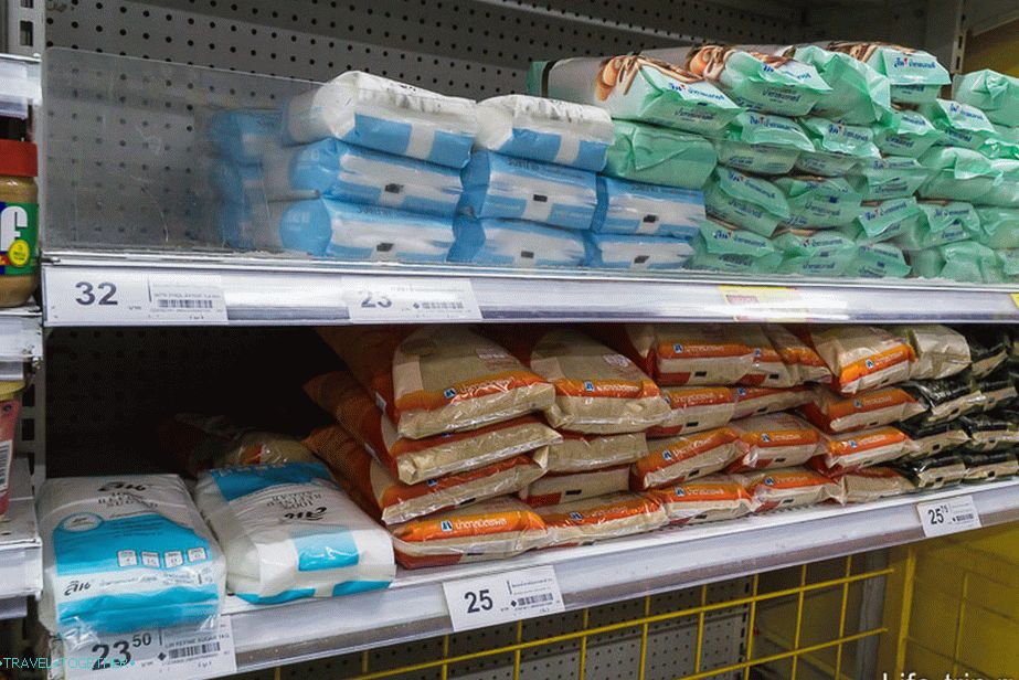 Beli in trsni sladkor