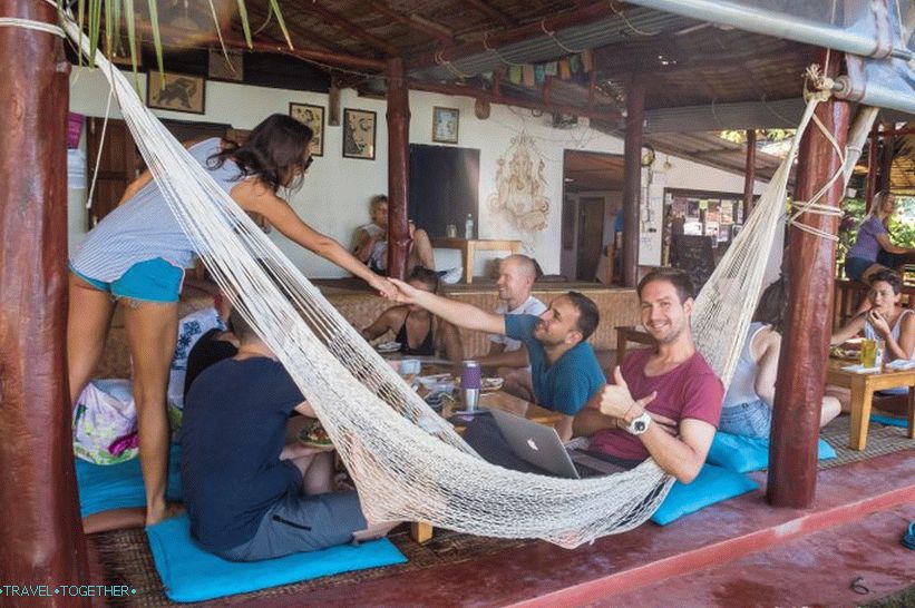 Oriling Healing Center na Phanganu