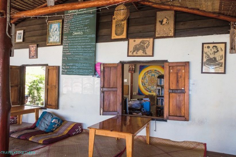 Center Orion na Phanganu - vegetarijanska kavarna, savna, joga in detox