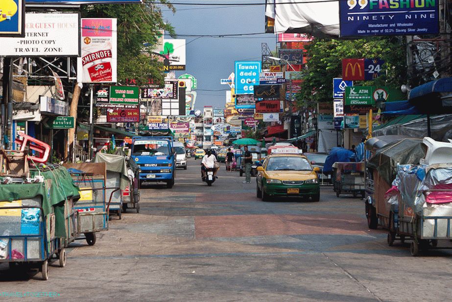 Khao San Road zgodaj zjutraj