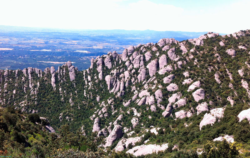 Montserrat in benediktinski samostan