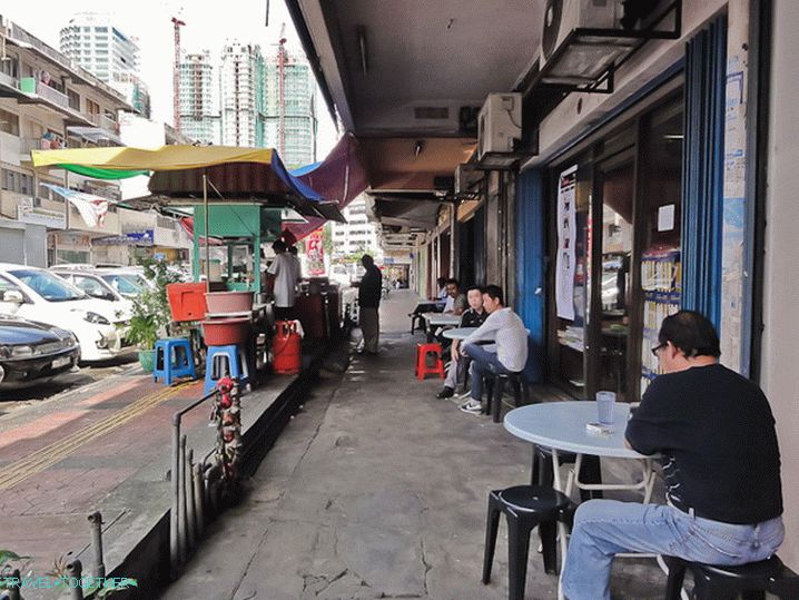Kavarna na ulicah Kuala Lumpurja