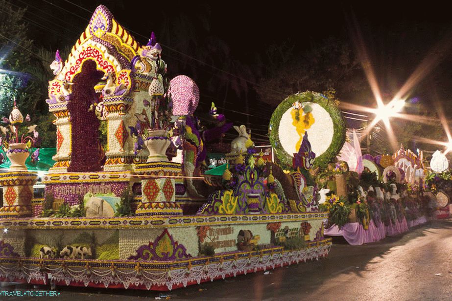 Festival cvetja na Tajskem, parade vozički