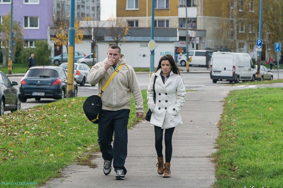 Ljudje v Bratislavi hodijo tudi najbolj običajni