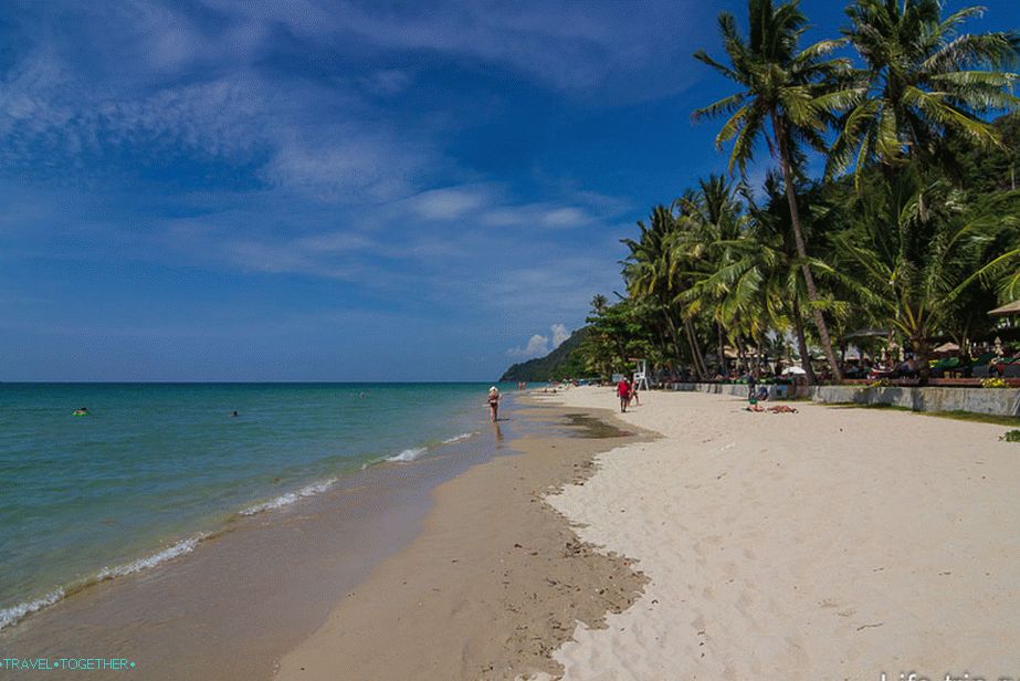 Koh Chang, Bela peščena plaža