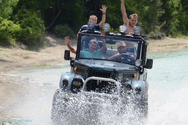Lazarevskoe, preizkusite jeep