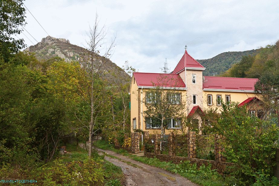 Hotel je dober posel