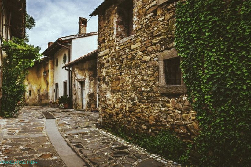 Viseče ulice Shmartna