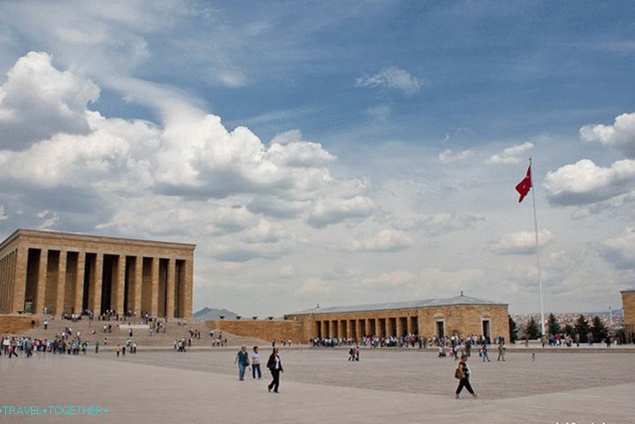 Mauzolej Ataturk. Turčija.