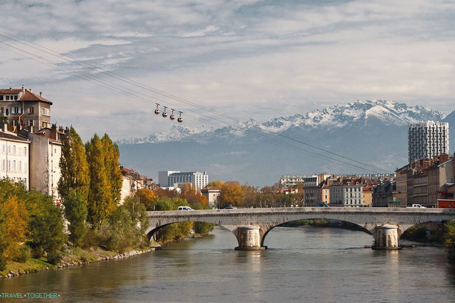 Teleferic Grenoble in francoske Alpe