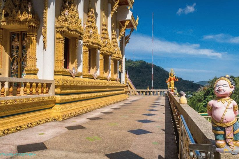 Tempelj Kao Ranga v Phuketu - blizu opazovalne platforme Rang Hill