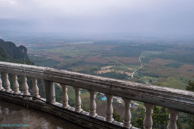 Pogled iz pagode templja Tiger je neverjeten, vendar to ni vrh.