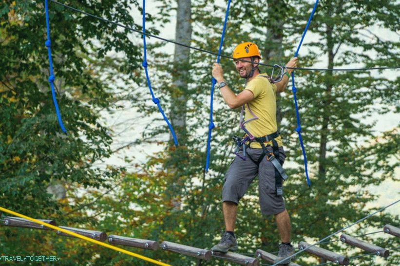 Yeti Jungle Rope Park pri Rosi Khutorju