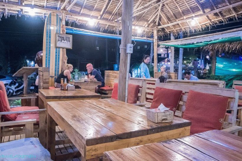 Cafe Bobby Big Boy na Lanti - stara šola tajske restavracije
