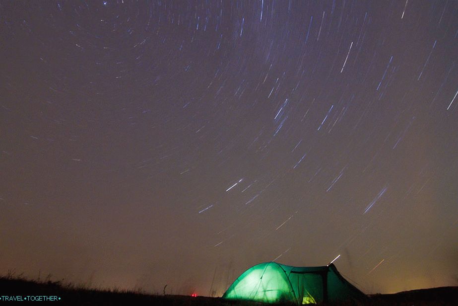 V središču vrtenja - Polarna zvezda. ISO400, 11mm, f7.1, 1793sec