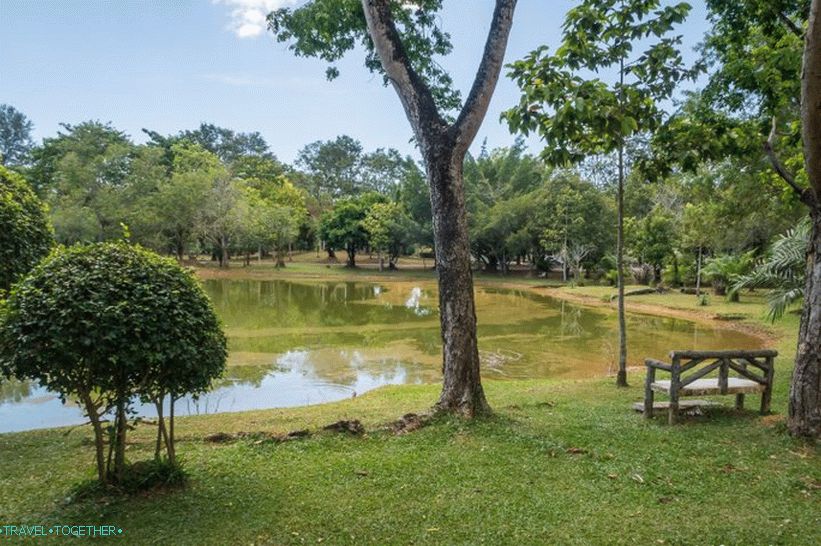 Park Royal (park Rama IX) - edini park v Phuketu