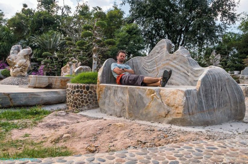 Krokodilska kmetija v Pattayi in park milijonskih kamnov - moji vtisi
