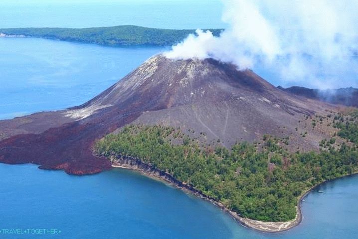 Indonezija, vulkan Krakatau na otoku Sumatra