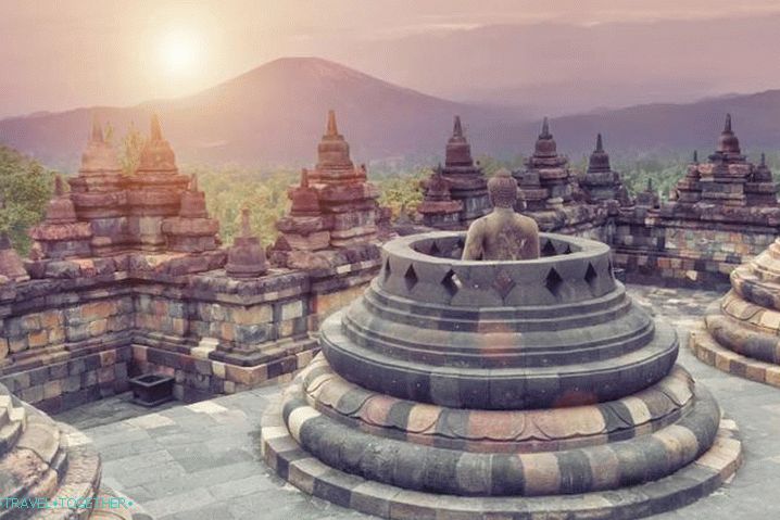 Indonezija, Borobudur