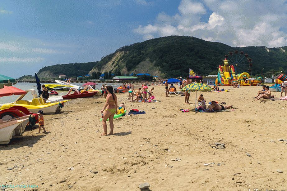 Centralna plaža v Lermontovem