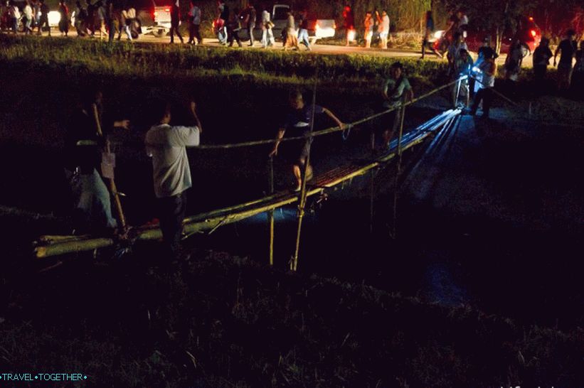 Festival Loy Kratong in Yipeng (4)