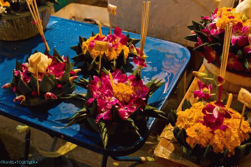 Festival Loy Kratong in Yipeng (12)