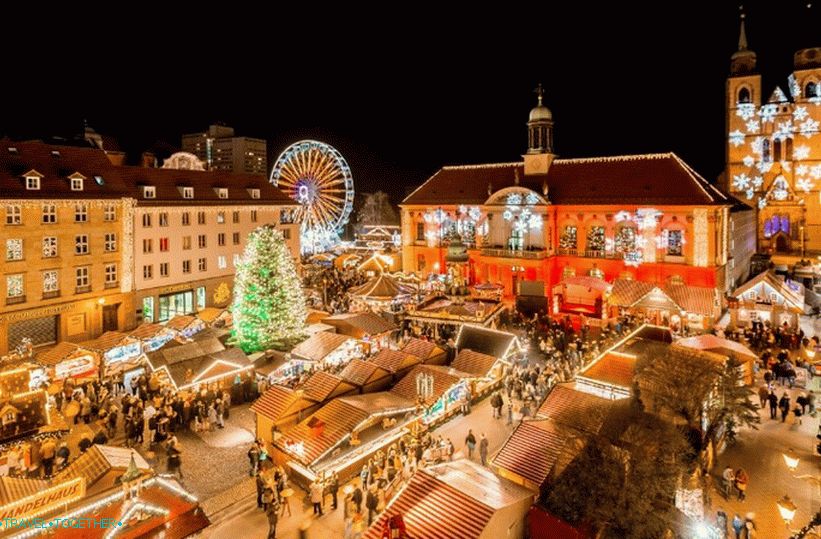 Božični trg v Magdeburgu