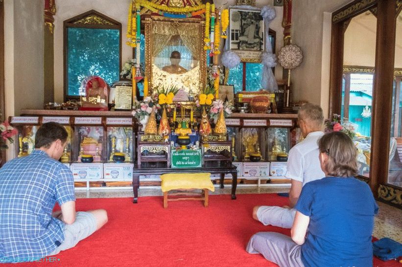 Mumificirani menih na Samui - koliko jih je res