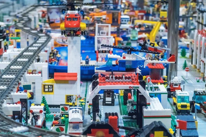 Lego muzej v Pragi - lahko gledaš, ne moreš se dotakniti