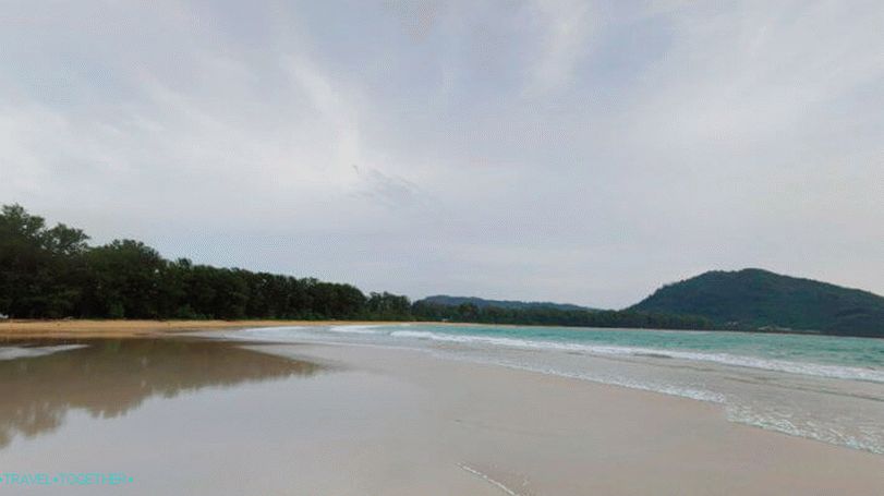 Severni del plaže Nai Yang v Phuketu