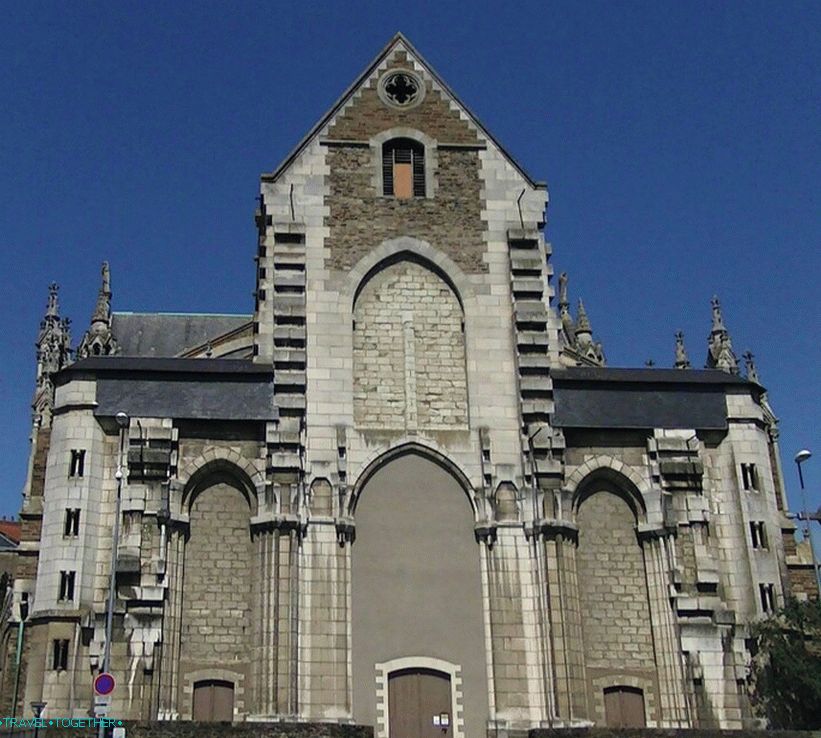 Cerkev sv. Similienusa