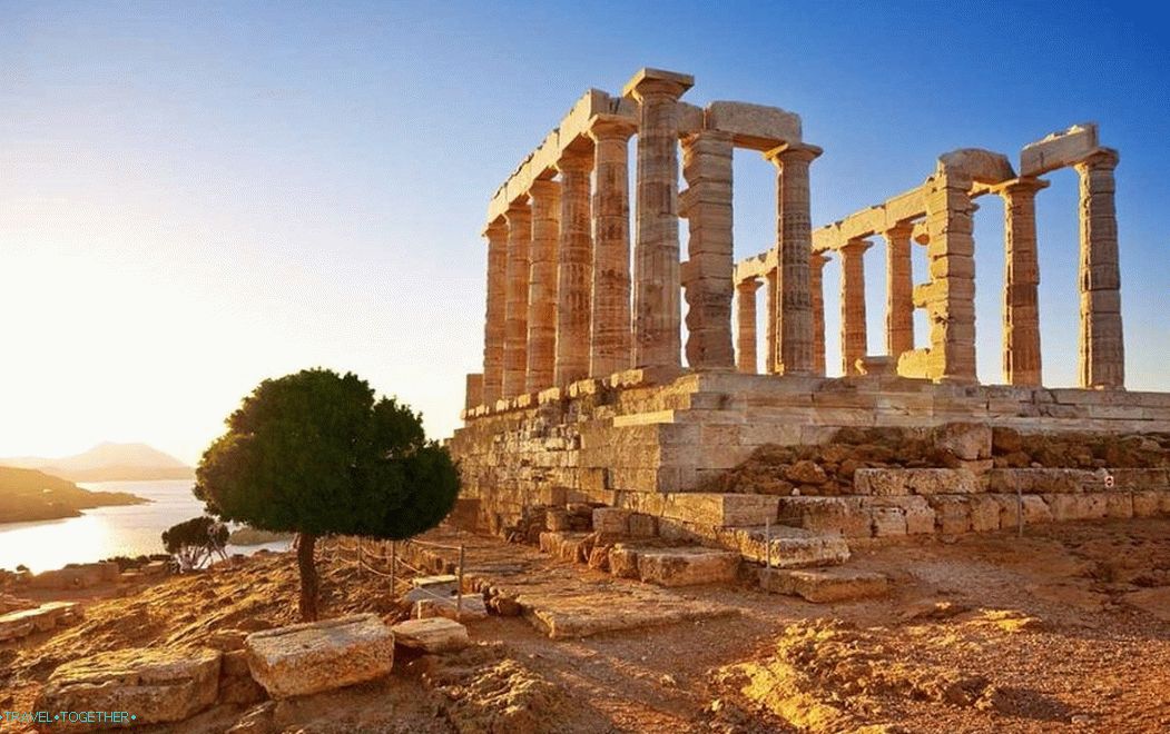 Cape Sounion. Posejdonov tempelj