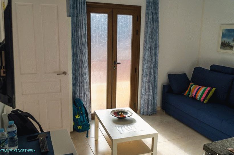 Pregled 5 apartmajev na Tenerifih v Španiji - s pogledom in bazeni