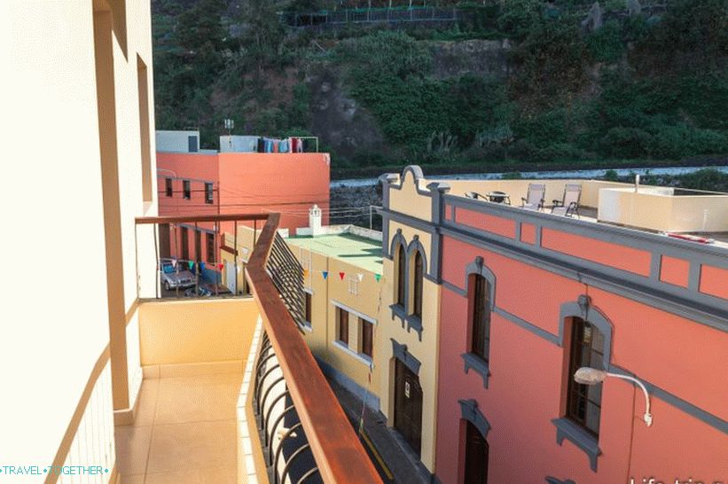 Pregled 5 apartmajev na Tenerifih v Španiji - s pogledom in bazeni