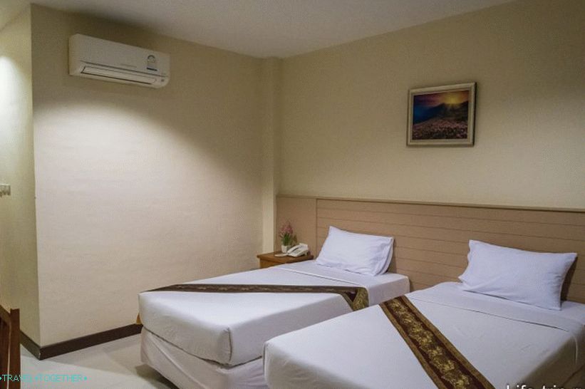 Eden najboljših hotelov v Phangan - pogled na otok Phangan