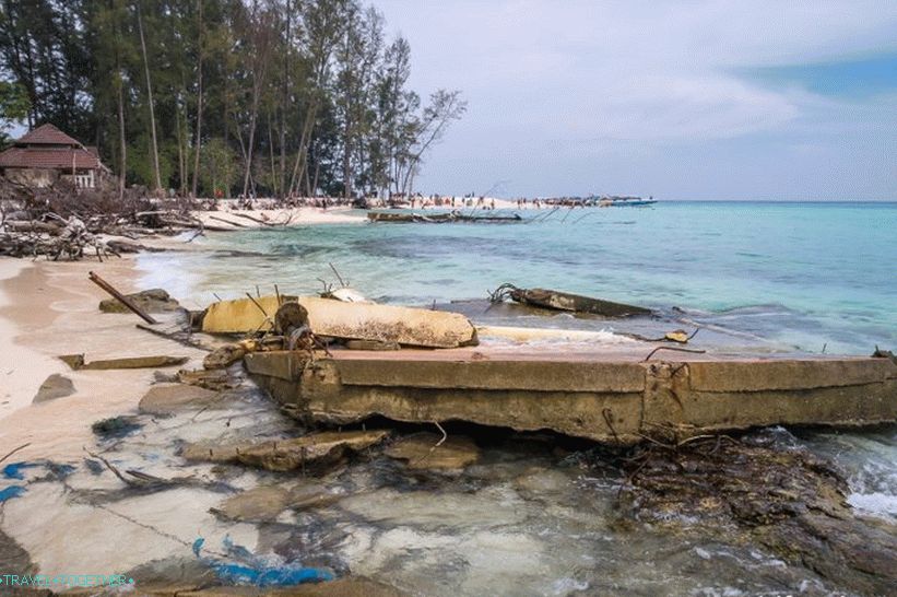 Otok Bambu v bližini Phi Phi - vključen v vse ture