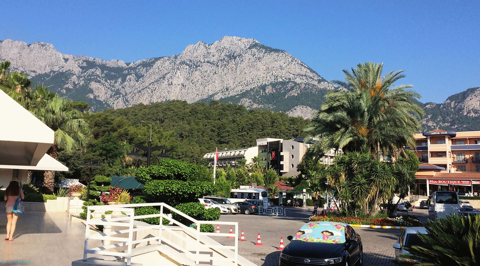 Hotel Queens Park Resort v Kemerju
