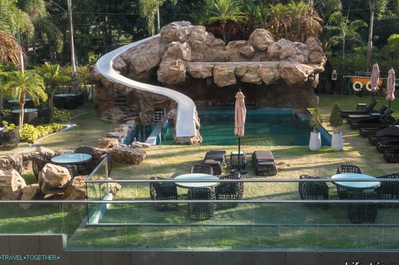 Hotel na plaži Kozi v Pattayi 4 zvezdice - Amari Residences Pattaya