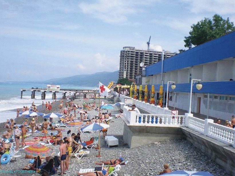 Hoteli Lazarevskogo s svojo plažo - moj seznam